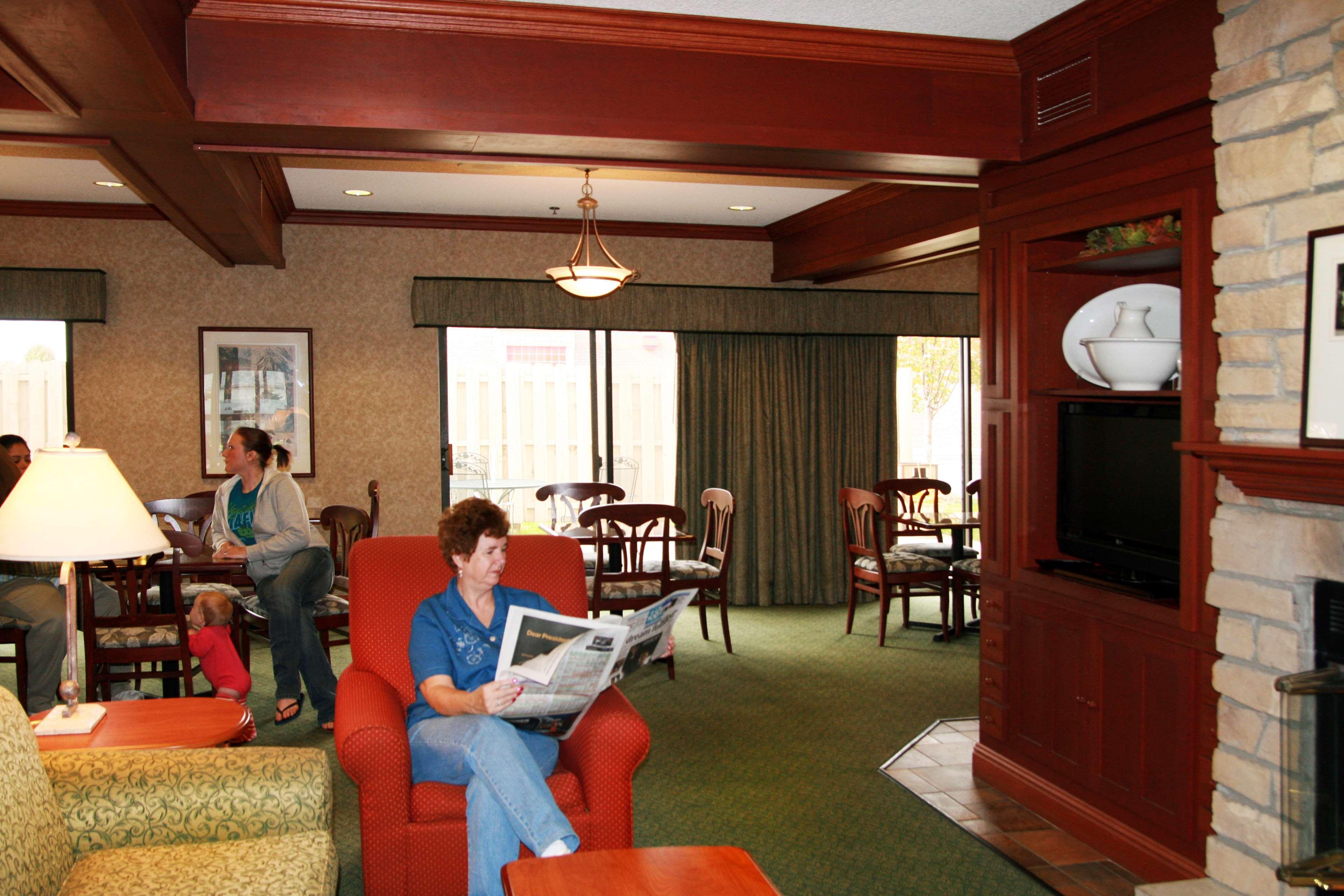 Hampton Inn South Haven Interior photo