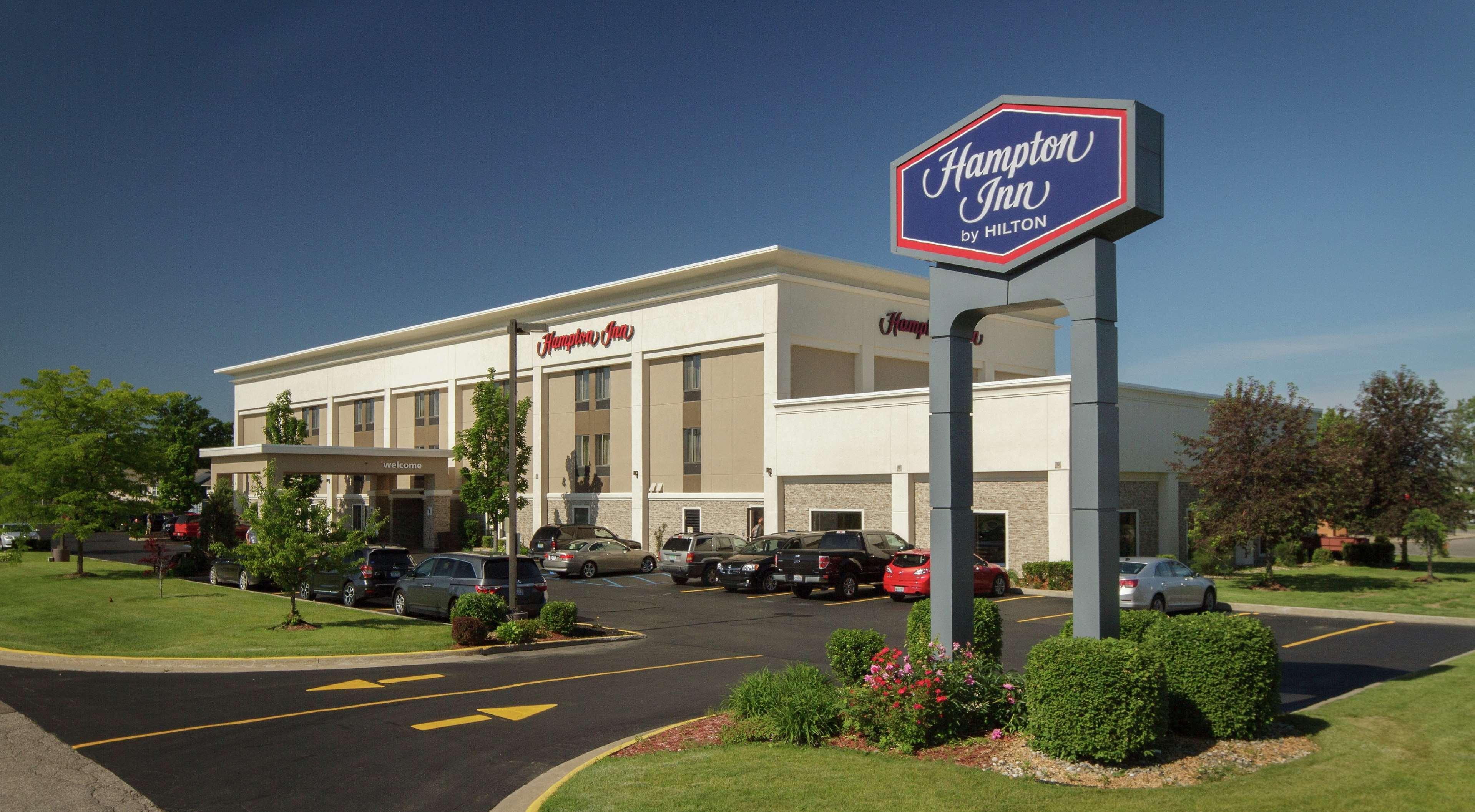 Hampton Inn South Haven Exterior photo
